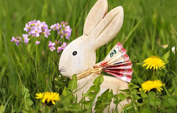 Osterbräuche, Geld und Glück