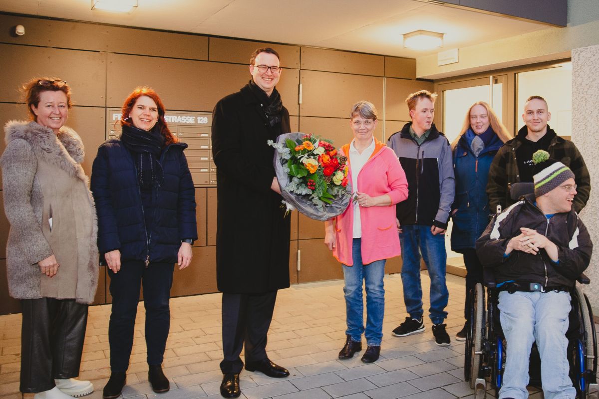 Gloeckle Spende an Diakonie