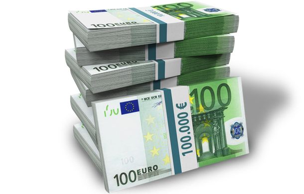 Hunderte von Euro-Banknoten